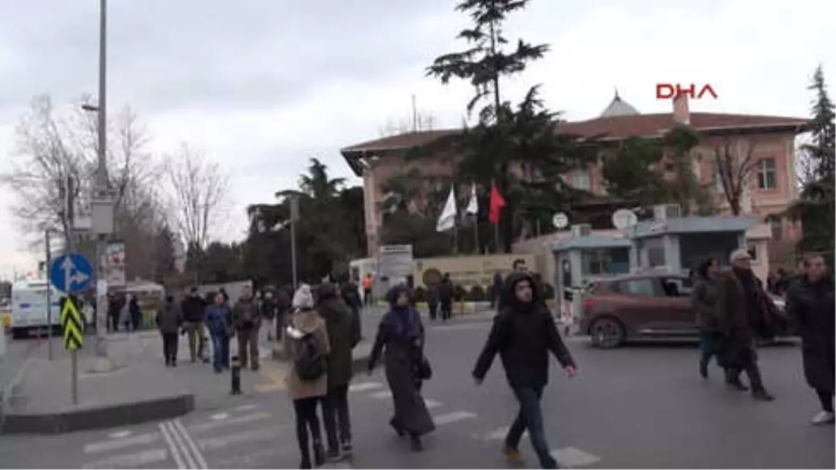 İstanbul Tabip Odası'ndan Merkez Konseyi Üyelerinin Gözaltına Alınmasına Tepki