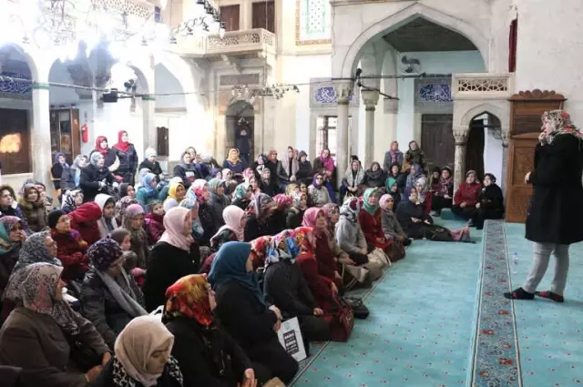 Kadınlar Manisa'yı Gezdi