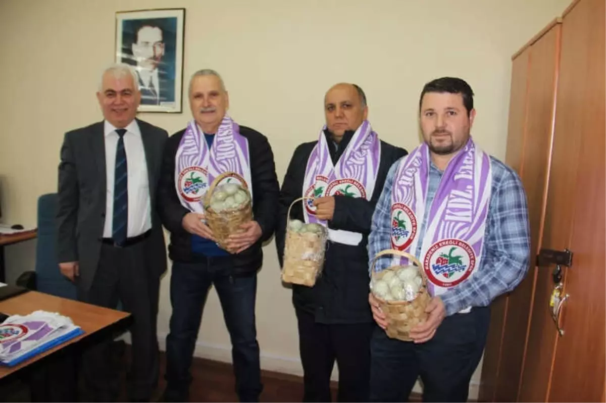 Şampiyonluk Kampanyasına 3 Sepet Yumurta Desteği Verdiler