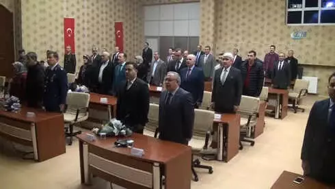Şehit Aileleri ve Gazileri Devlet Övünç Madalyası Verildi Şehit Aileleri ve Gazileri Devlet Övünç Madalyası Verildi