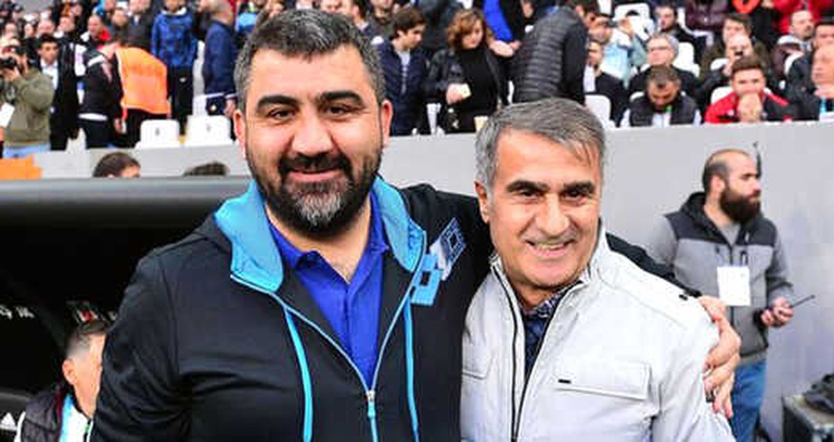 Ümit Özat'tan Şenol Güneş Sözleri: Bir Adam 3-5 Ayakkabının Lafını Yapar Mı