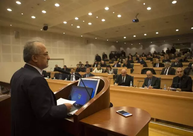 Erzurum'da 'Kooperatifçilik Sempozyumu' Erzurum'da 'Kooperatifçilik Sempozyumu'