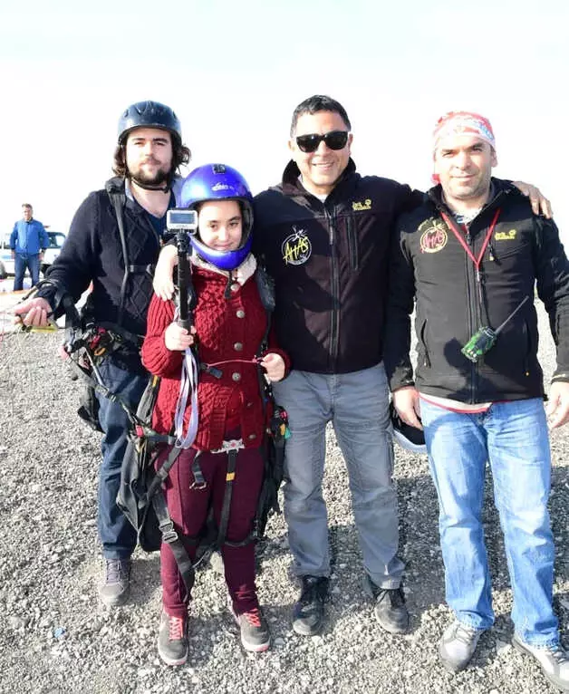 Adana'da Engeller Yamaç Paraşütüyle Aşıldı Adana'da Engeller Yamaç Paraşütüyle Aşıldı