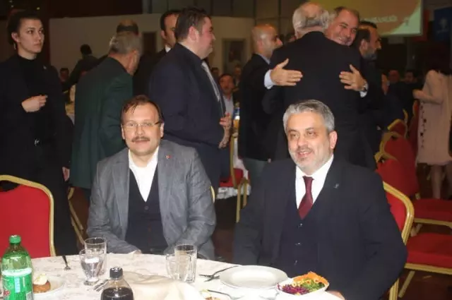 Afrin'e Girerken Kimseyle Pazarlık Yapmadık, Menbiç'e Girerken de Yapmayacağız' Afrin'e Girerken Kimseyle Pazarlık Yapmadık, Menbiç'e Girerken de Yapmayacağız'