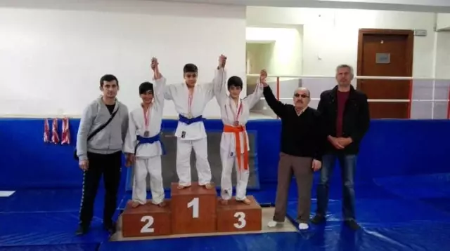 Osmaniye'de Okul Sporları Yıldızlar Judo İl Seçmeleri Yapıldı
