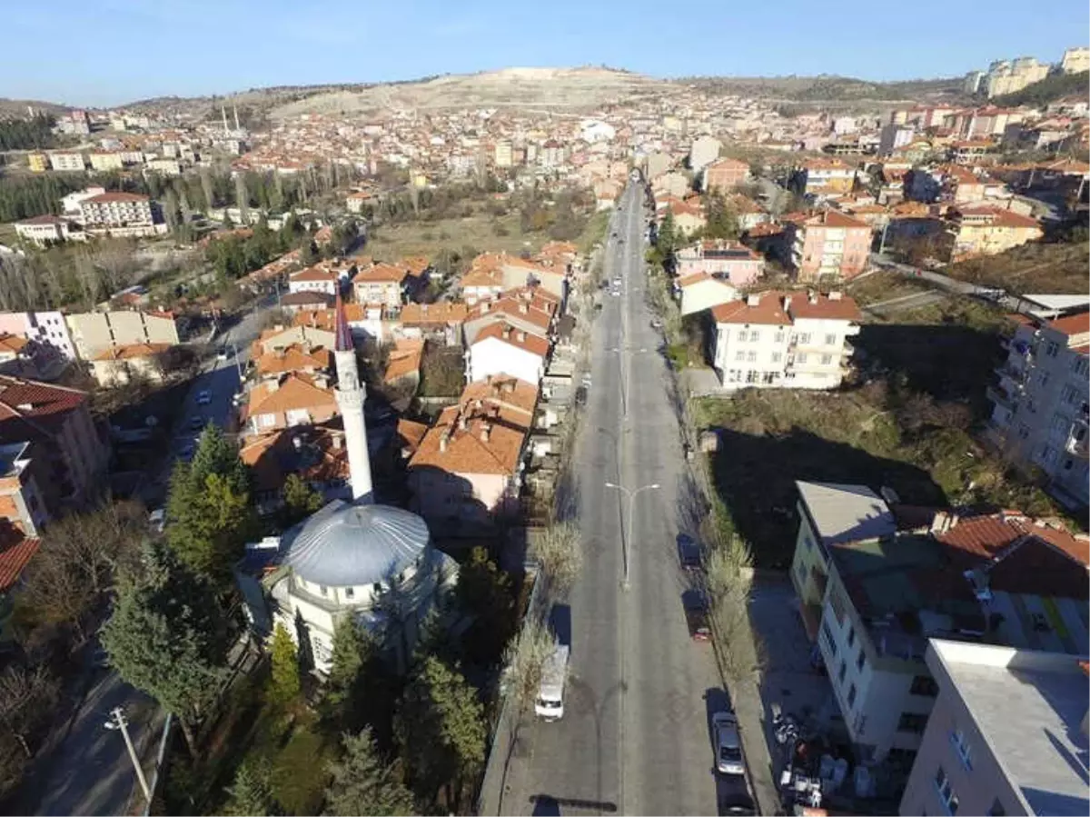 Emet'te Kadın Nüfus Erkeklerden Yüzde 3,1 Daha Fazla