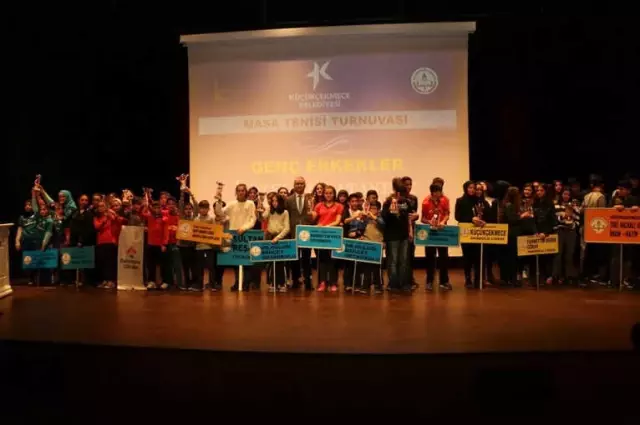 Okul Olimpiyatları Spor Ödülleri Sahiplerini Buldu