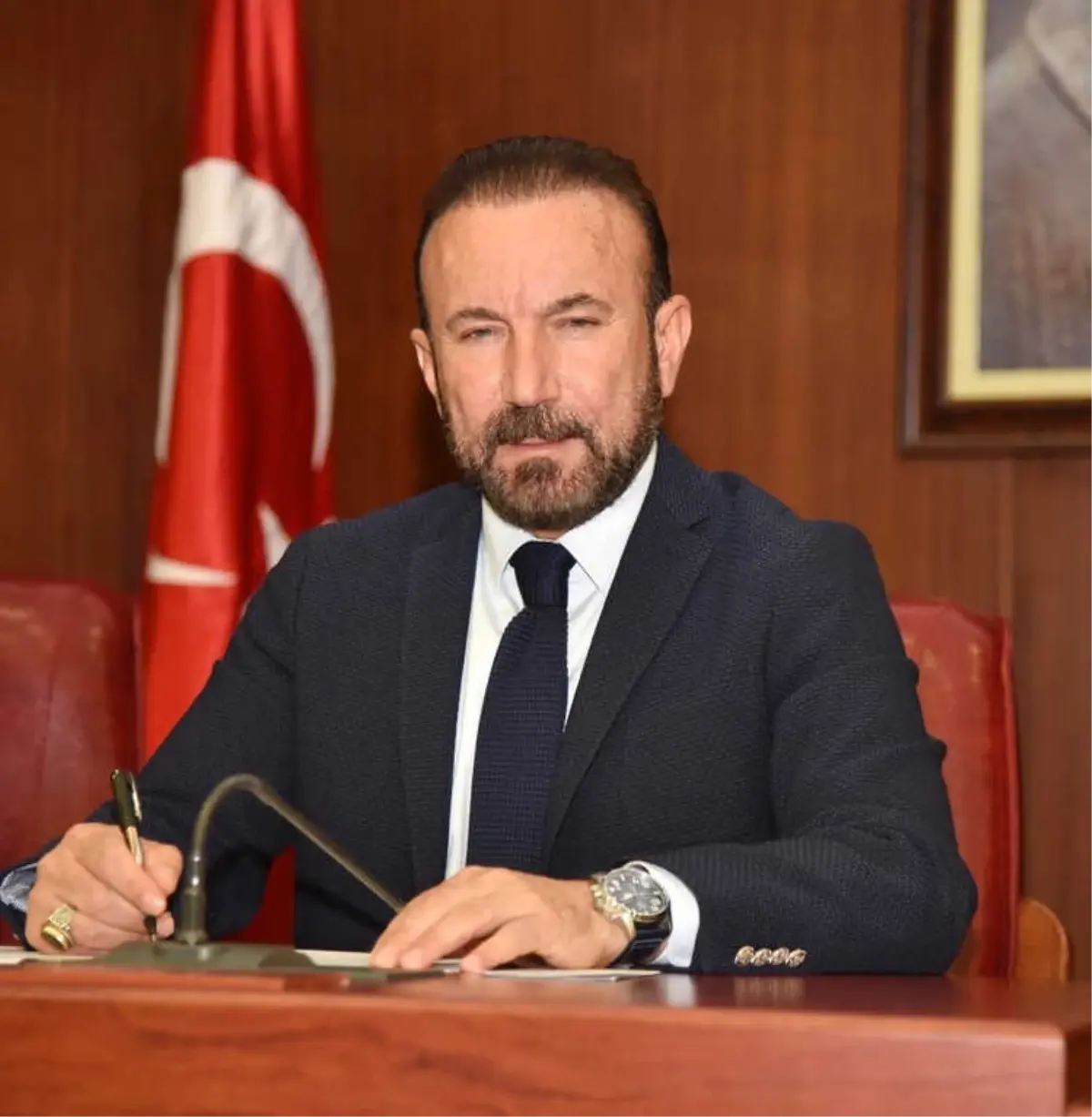 Doktor Belediye Başkanı, Tabibler Odası Üyeliğinden İstifa Etti