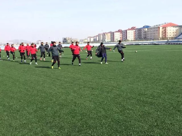 Kars 36 Spor Kendirli Belediye Spor Hazırlıklarını Sürdürüyor