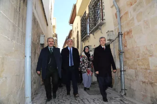 Milletvekilleri Şahinbey'de Gün Yüzüne Çıkarılan Konakları Milletvekilleri Şahinbey'de Gün Yüzüne Çıkarılan Konakları