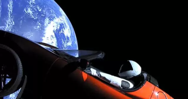 Spacex'in Tuhaf Serüveni: Elon Musk Tesla'sını Uzaya Neden ve Nasıl Yolladı? Spacex'in Tuhaf Serüveni: Elon Musk Tesla'sını Uzaya Neden ve Nasıl Yolladı?