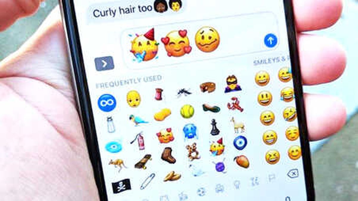 Türkiye'ye Özel Nazar Boncuğu Emojisi Geliyor