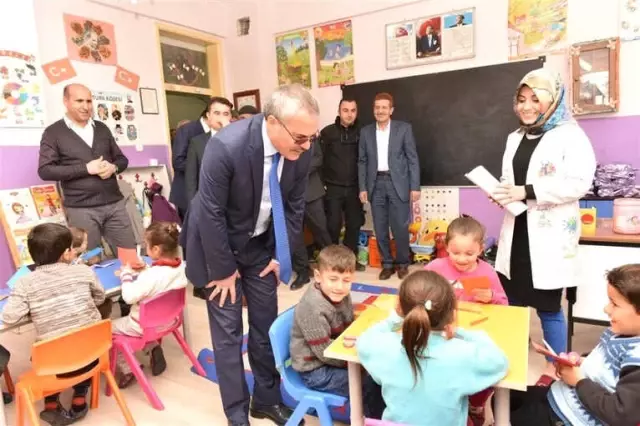 Vali Deniz, Kozluk'ta İncelemelerde Bulundu Vali Deniz, Kozluk'ta İncelemelerde Bulundu