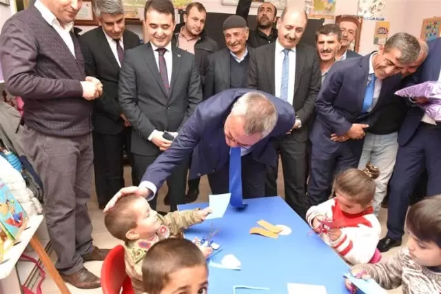 Vali Deniz, Kozluk'ta İncelemelerde Bulundu Vali Deniz, Kozluk'ta İncelemelerde Bulundu