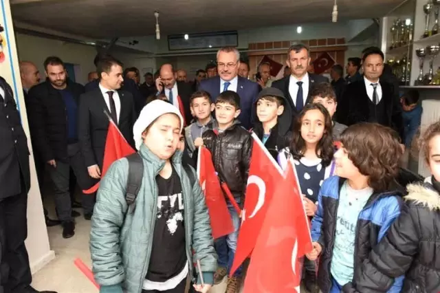 Vali Deniz, Kozluk'ta İncelemelerde Bulundu Vali Deniz, Kozluk'ta İncelemelerde Bulundu