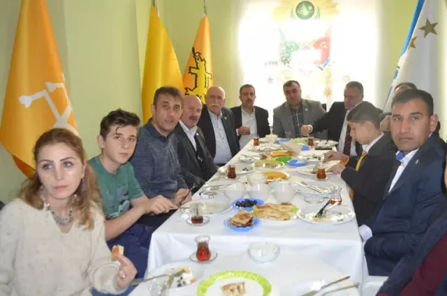 Osmanlı Ocakları Mardin'de Muhtarlar ile Bir Araya Geldi
