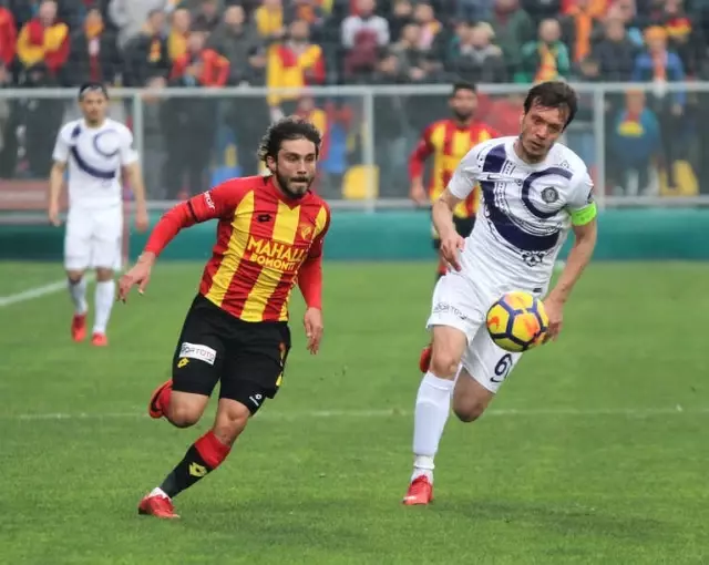 Spor Toto Süper Lig: Göztepe: 2 - Osmanlıspor: 1 (İlk Yarı)
