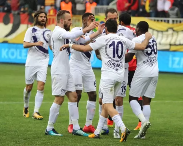 Spor Toto Süper Lig: Göztepe: 3 - Osmanlıspor: 3 (Maç Sonucu)