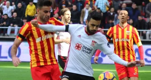 Kayserispor, Evinde Sivasspor Engelini Aşamadı: 1-1