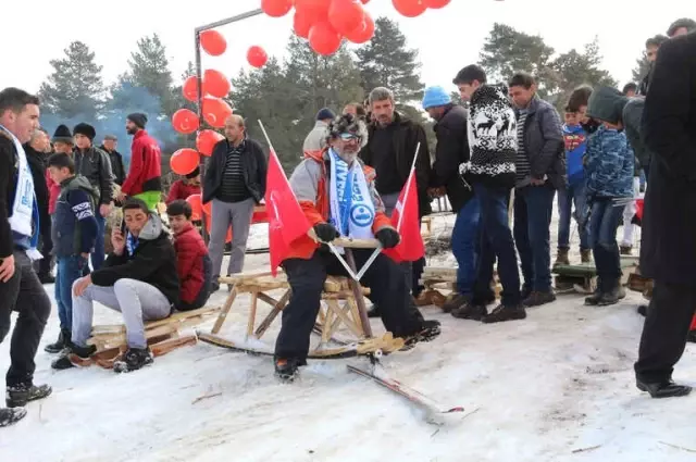 Şenkaya'da 'Şen-Kay Hızek Festivali' Renkli Görüntülere Sahne Oldu Şenkaya'da 'Şen-Kay Hızek Festivali' Renkli Görüntülere Sahne Oldu