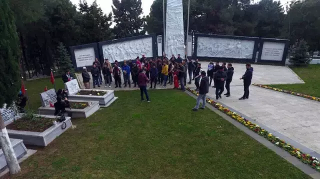 Sinoplu Motorculardan Saygı Sürüşü