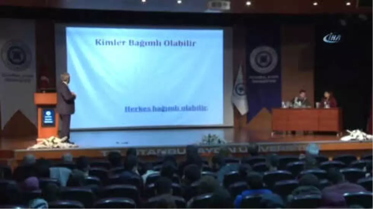 AK Parti Milletvekili Ünüvar, 'Sigara Kullanımı Uyuşturucu Madde Kullanımını Özendiriyor'