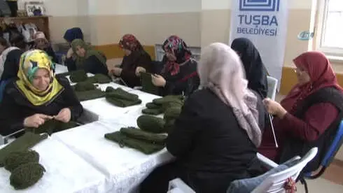 Vanlı Kadınlar Mehmetçik İçin Kolları Sıvadı Vanlı Kadınlar Mehmetçik İçin Kolları Sıvadı