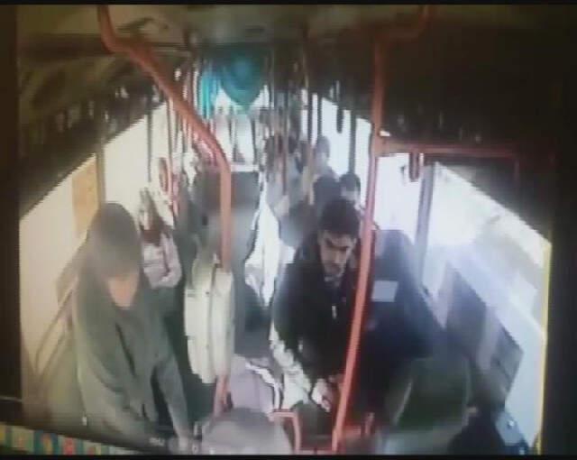 Belediye Otobüsü Şoförü Şehit Annesini yolcuların içinde azarladı