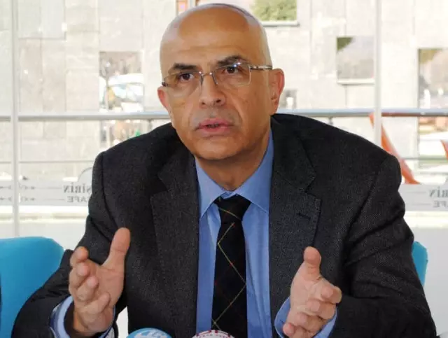 Enis Berberoğlu 5 Yıl 10 Ay Hapse Çarptırıldı