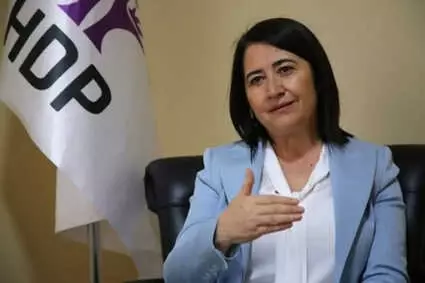 Hdp'li Serpil Kemalbay Gözaltına Alındı