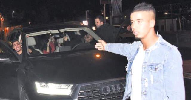 Fenerbahçe'nin Yıldızı Nabil Dirar, Üç Güzelle Yakalandı