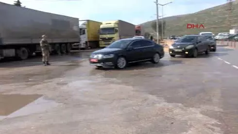 Hatay Savunma Bakanlığı Müsteşarı Cilvegözü Sınır Kapısında