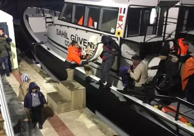 Lastik Bottaki Göçmenler Kurtarıldı