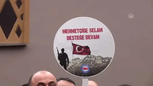 Bartın'daki Memur-Sen Üyelerinden Zeytin Dalı Harekatı'na Destek Bartın'daki Memur-Sen Üyelerinden Zeytin Dalı Harekatı'na Destek