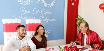 Başkan Türkyılmaz, Genç Çiftlerin Mutluluğuna Ortak Oldu