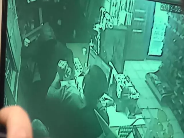 Bursa'da Benzin İstasyonunda Silahlı Soygun