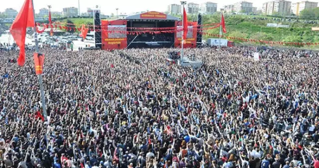 Grup Yorum'un 3 Üyesi Gri Listede Aranmaya Başlandı