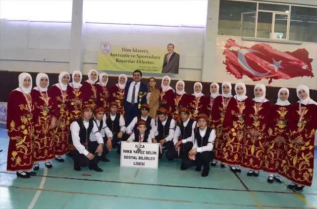 Halk Oyunu İl Birinciliği Yapıldı