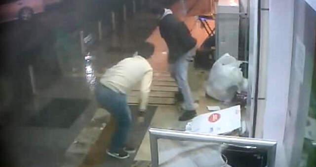 Kocaeli 'Buyurun Efendim' Demediği İçin Bıçakladı