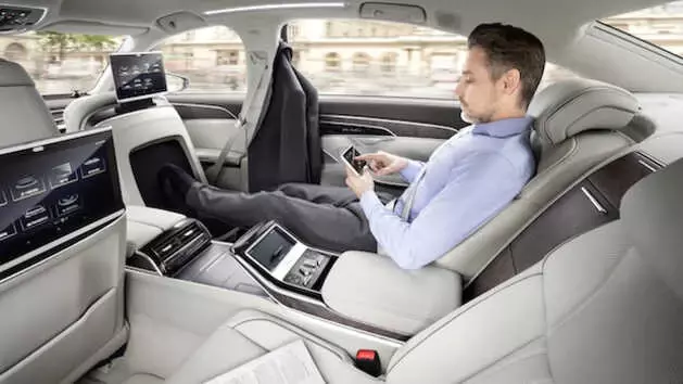 Yeni Audi A8'in Dokunmatik Kumandasını Gördünüz Mü?