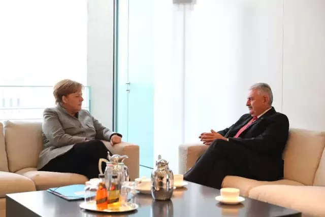 Başbakan Yıldırım, Almanya Başbakanı Merkel ile Görüştü