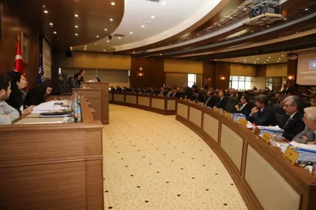 Bursa Büyükşehir Belediye Meclisi'nden Zeytin Dalı Harekatı'na Tam Destek
