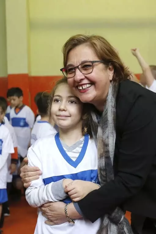 Konak'ta Paylaştıkça Büyüyen Sevgi