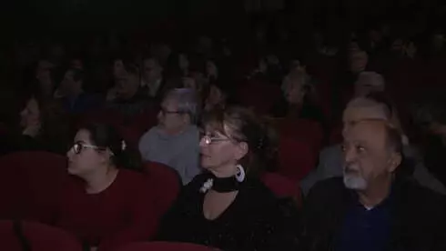 Sevgililer 14 Şubat'ta Klasik Müziğe Doydu Sevgililer 14 Şubat'ta Klasik Müziğe Doydu