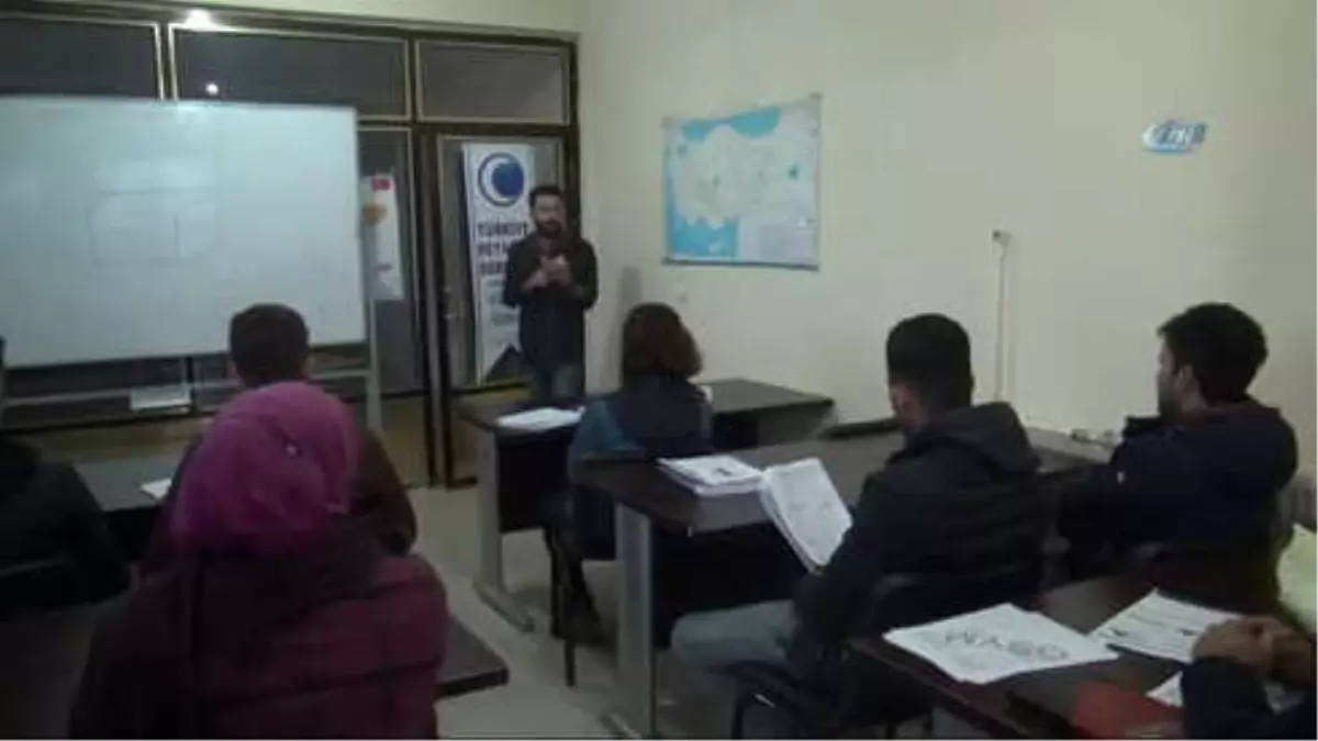 Şırnak'ta Engelliler İçin E-Kpss Kursu Açıldı