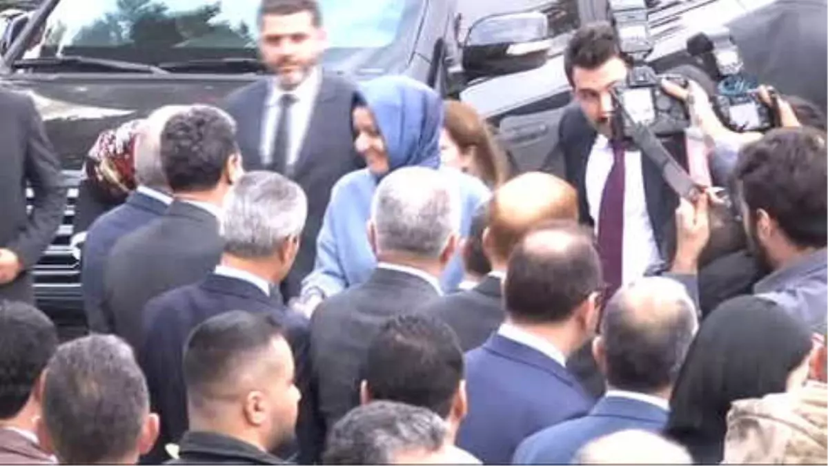 Bakan Kaya, Reyhanlı'da Şehit Aileleri ile Bir Araya Geldi