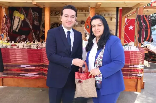 Bayan Yavuz, Öğrencileri Sevindirdi Bayan Yavuz, Öğrencileri Sevindirdi