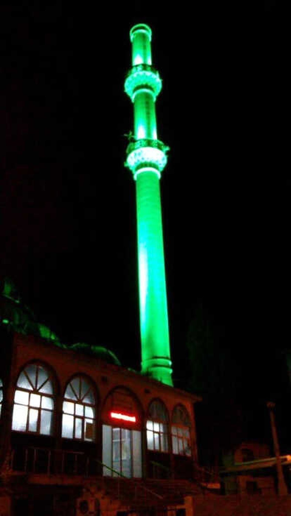 Bayırköy Beldesi Cami Minaresi Aydınlatma Çalışmaları Sona Erdi