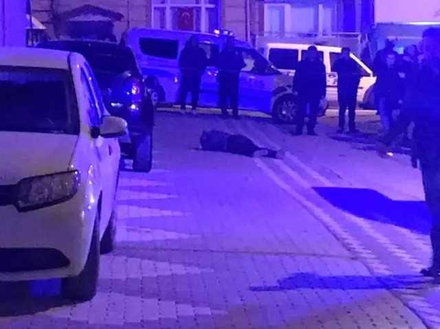 Oğlunun Ölüm Haberini Alan Anne Sinir Krizi Geçirdi