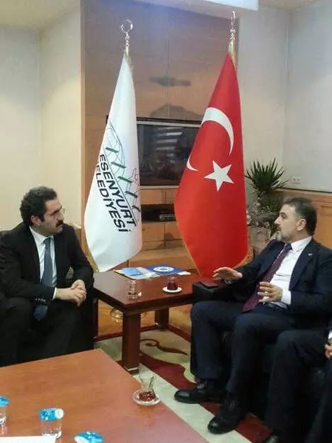 Başkan Hakan'dan İstanbul'a Çıkarma Başkan Hakan'dan İstanbul'a Çıkarma